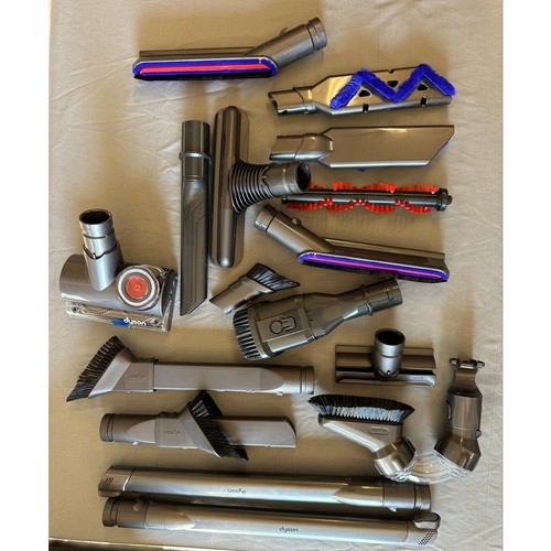 Lot genuine dyson vacuum - lot, 17