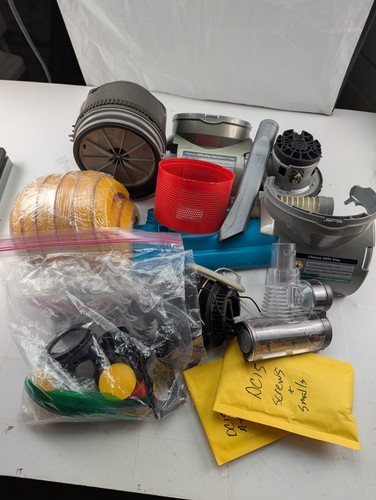 Dyson dc07 dc14 dc15 vacuum - dc15,
